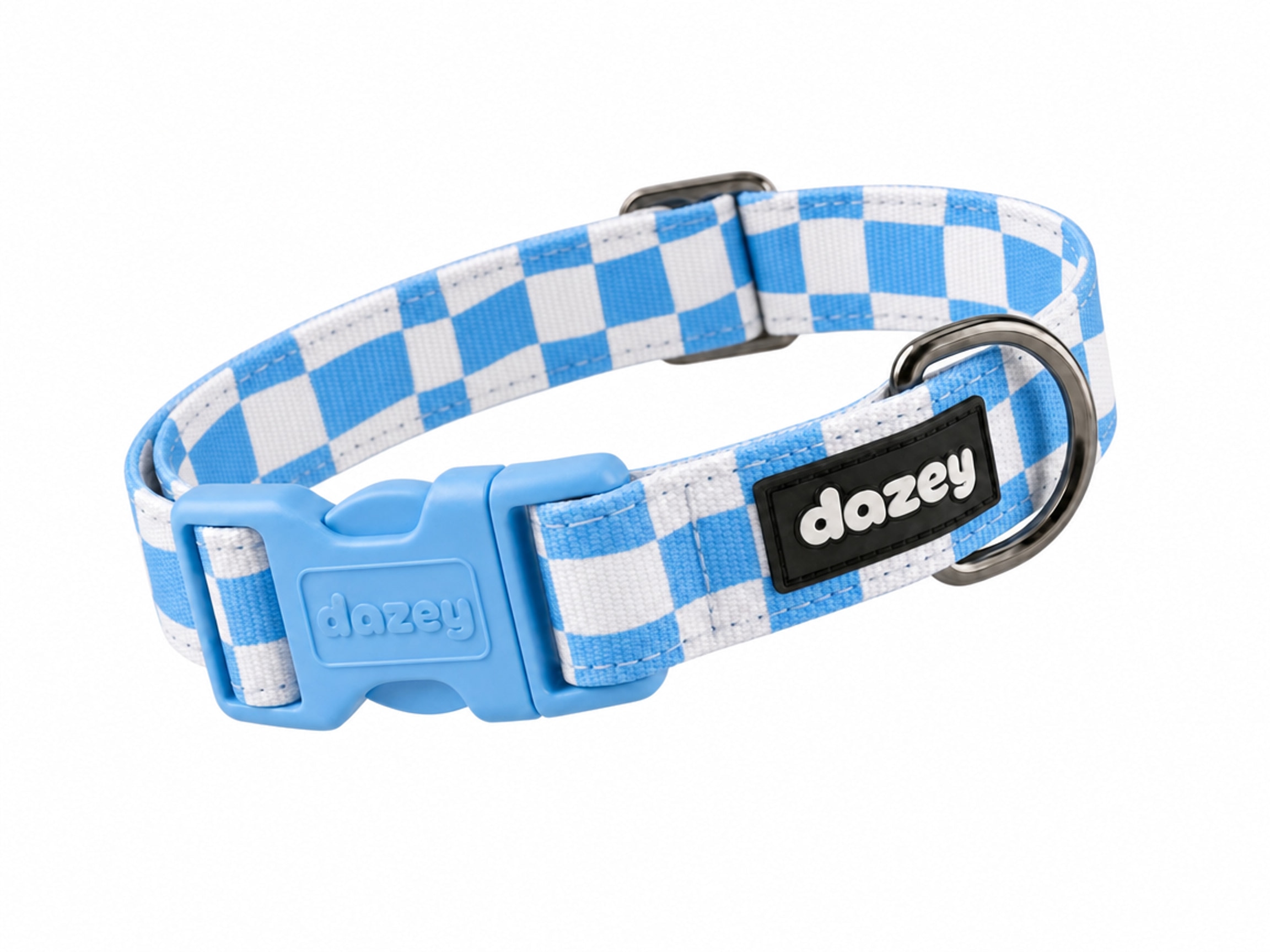 Dazey Breezey Blue collar, a sturdy fit for a Labrador Retriever